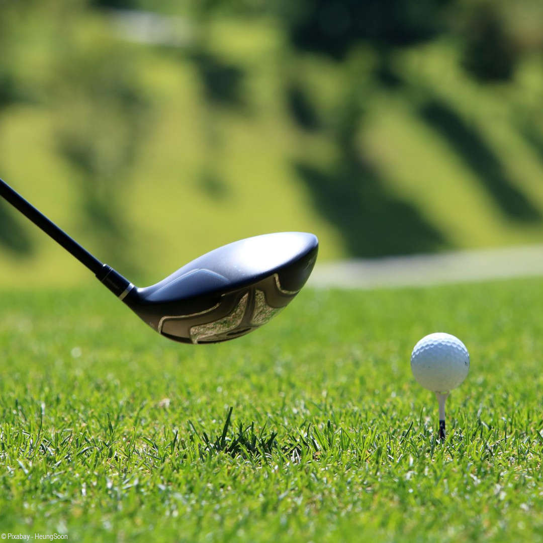 All golf courses in Isère pixabay heungsoon