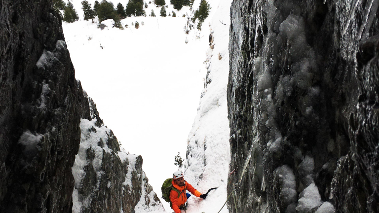 Initiation alpinisme hivernal