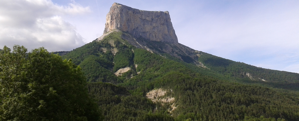 Hike around Mont Aiguille